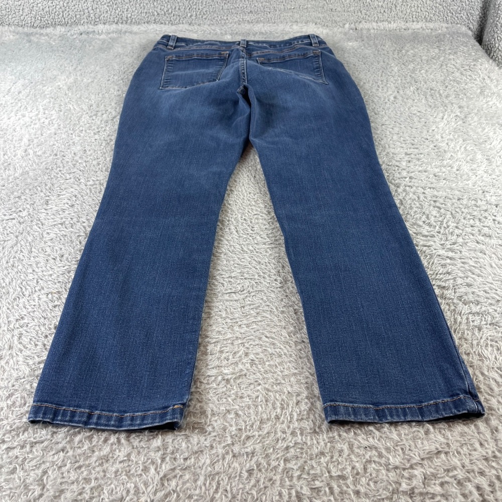 LLBean Classic Fit Women Jeans Size 10 Petite Blue Denim Straight Leg - Picture 7 of 8